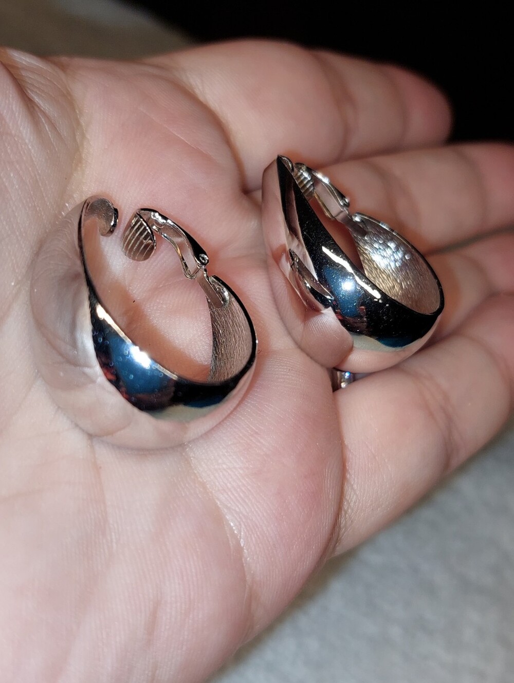 Silver-Tone Hoop Clip-On Earrings - Classic Women Jewelry Lh Segal